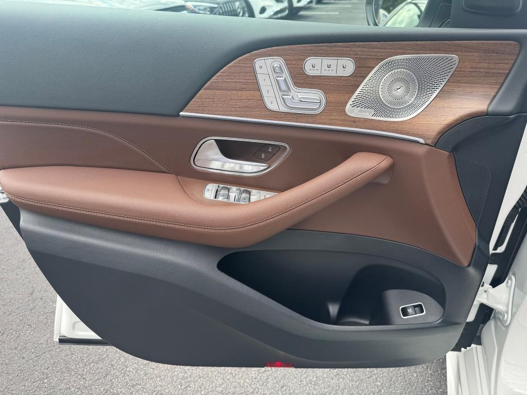 new 2026 Mercedes-Benz GLE 350 car, priced at $73,665