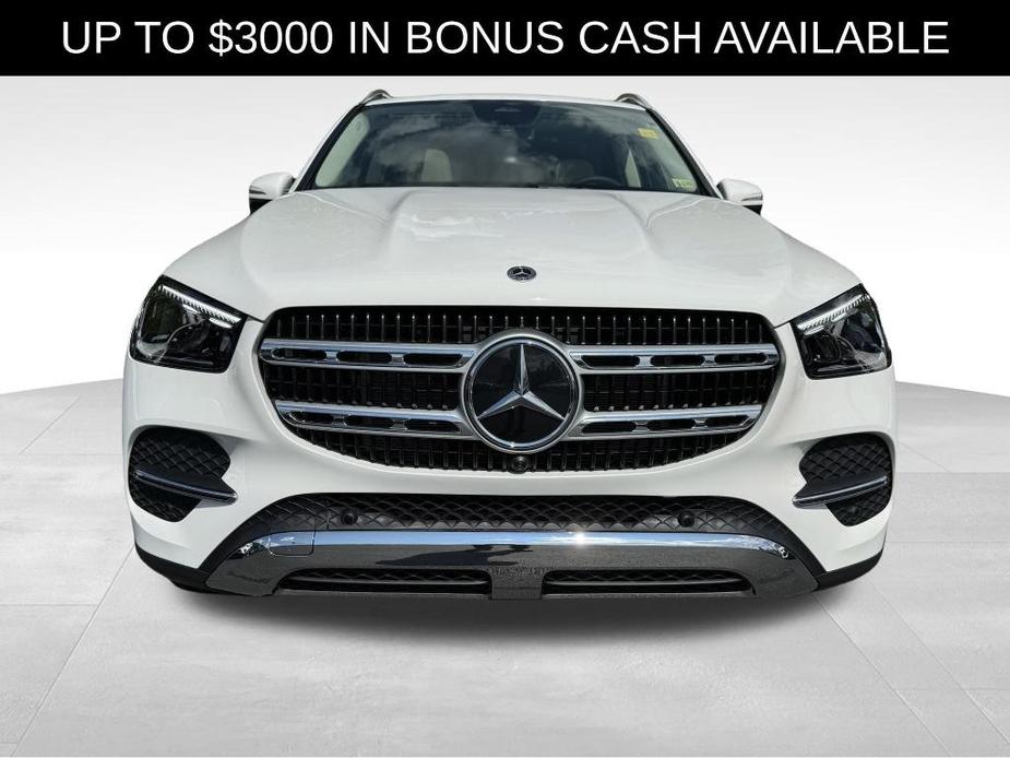 new 2025 Mercedes-Benz GLS 450 car, priced at $95,865