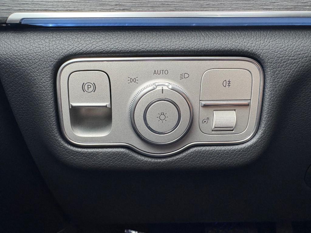 new 2026 Mercedes-Benz GLE 350 car, priced at $75,065