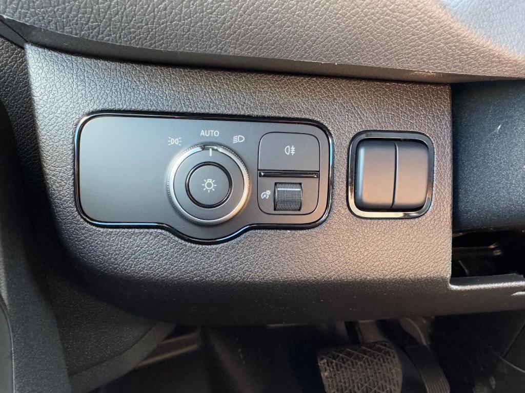 new 2025 Mercedes-Benz Sprinter 2500 car, priced at $65,675