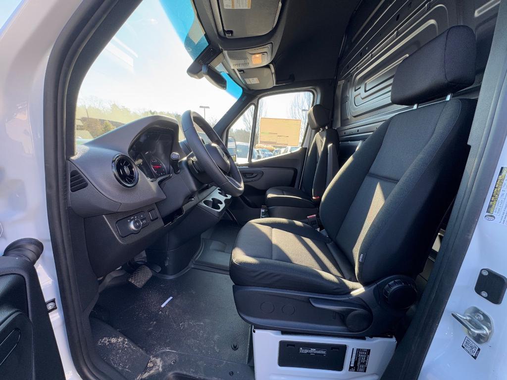 new 2025 Mercedes-Benz Sprinter 2500 car, priced at $65,675