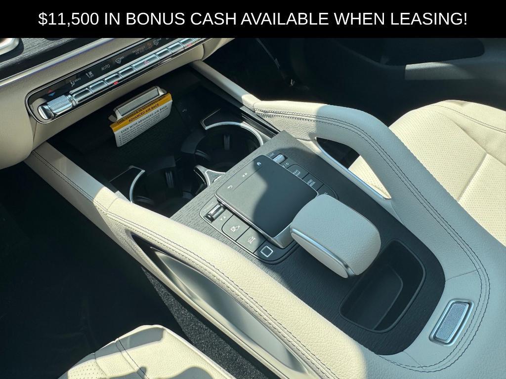 new 2025 Mercedes-Benz GLE 450e car, priced at $82,315