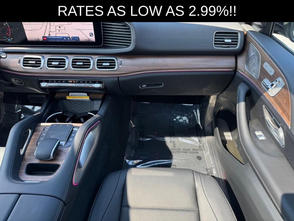 new 2025 Mercedes-Benz GLE 350 car, priced at $75,600