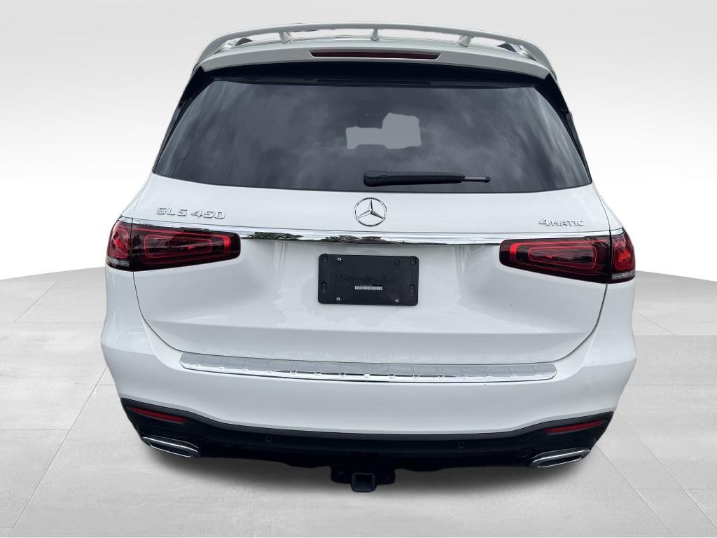 new 2022 Mercedes-Benz GLS 450 car, priced at $54,500
