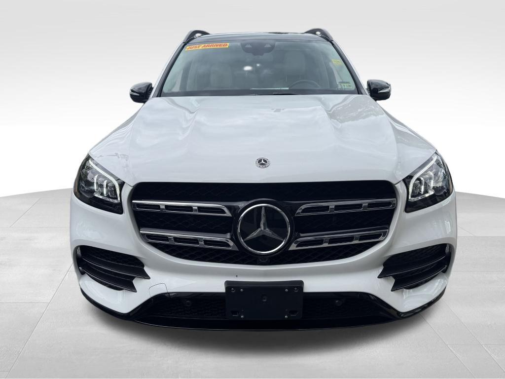 new 2022 Mercedes-Benz GLS 450 car, priced at $54,500