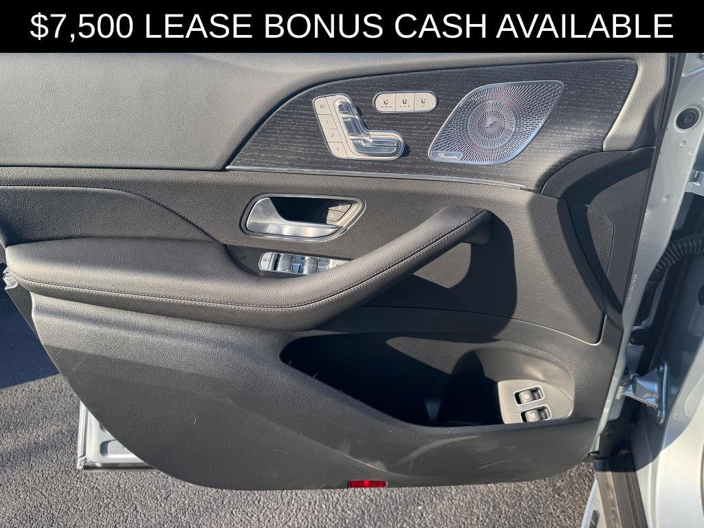 used 2025 Mercedes-Benz GLE 450e car, priced at $80,915