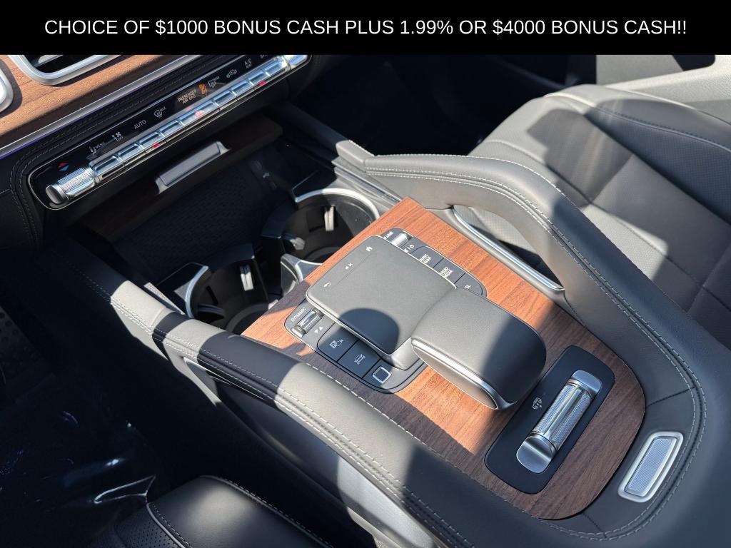 new 2025 Mercedes-Benz GLS 580 car, priced at $121,680