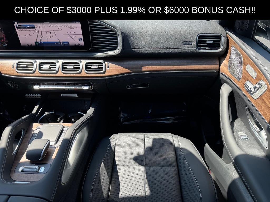 new 2025 Mercedes-Benz GLS 580 car, priced at $122,830