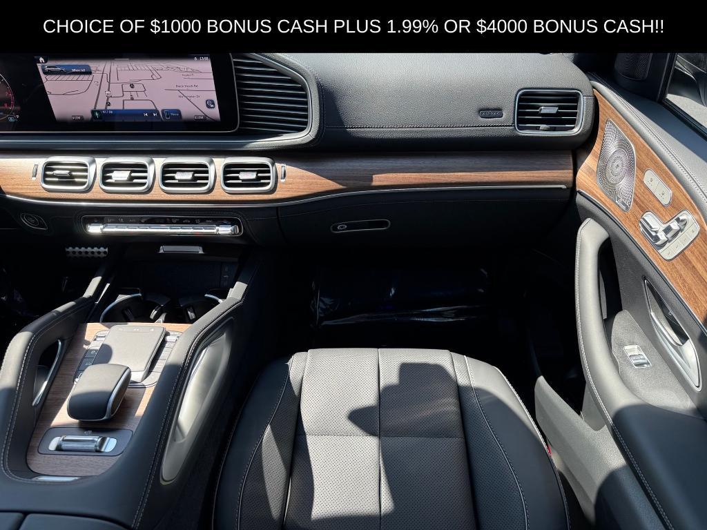 new 2025 Mercedes-Benz GLS 580 car, priced at $121,680