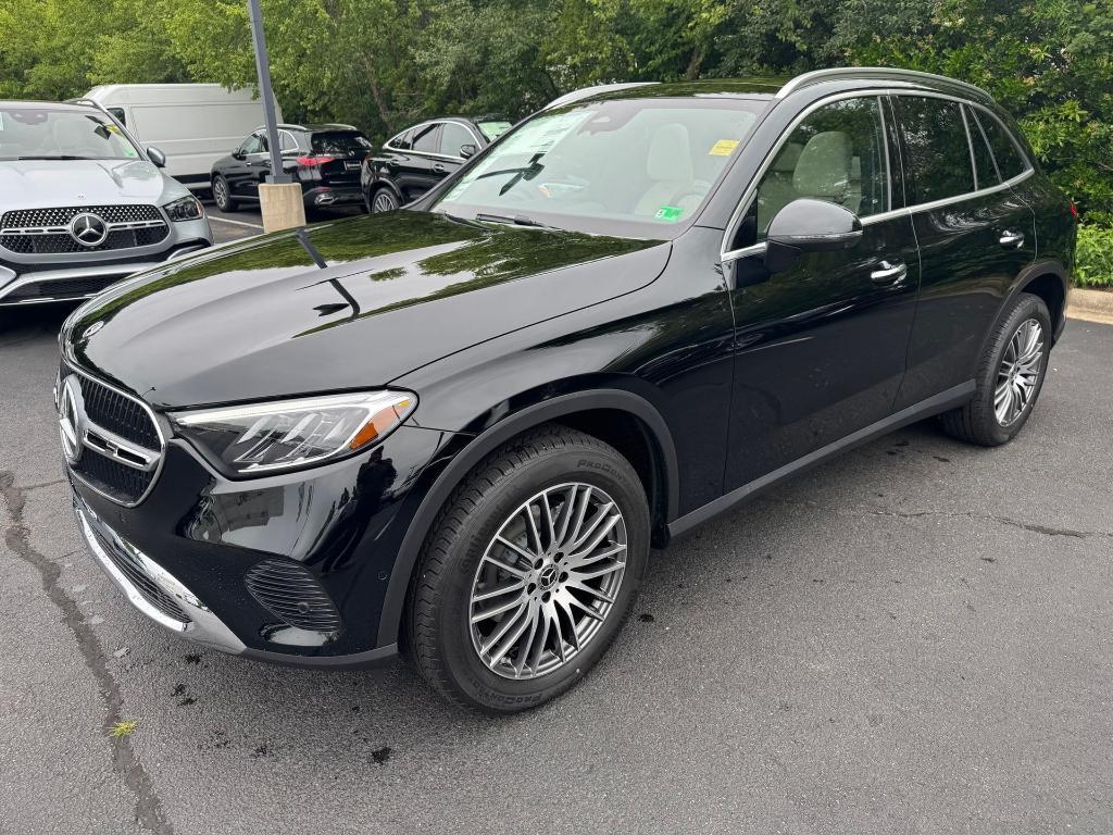 new 2025 Mercedes-Benz GLC 300 car, priced at $57,655
