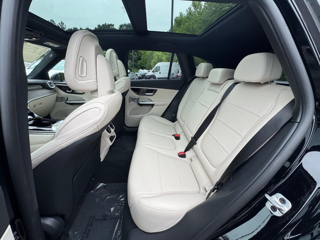 new 2025 Mercedes-Benz GLC 300 car, priced at $57,655