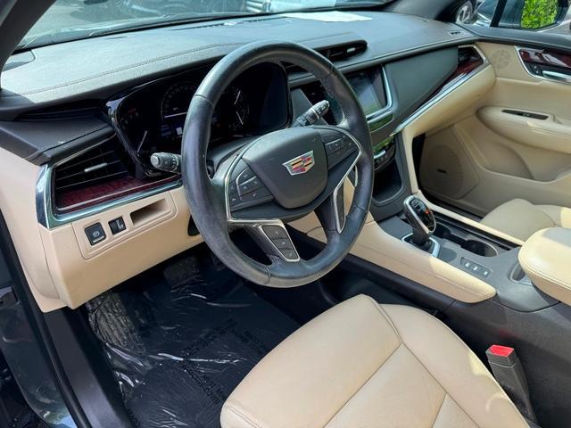 used 2019 Cadillac XT5 car, priced at $21,500