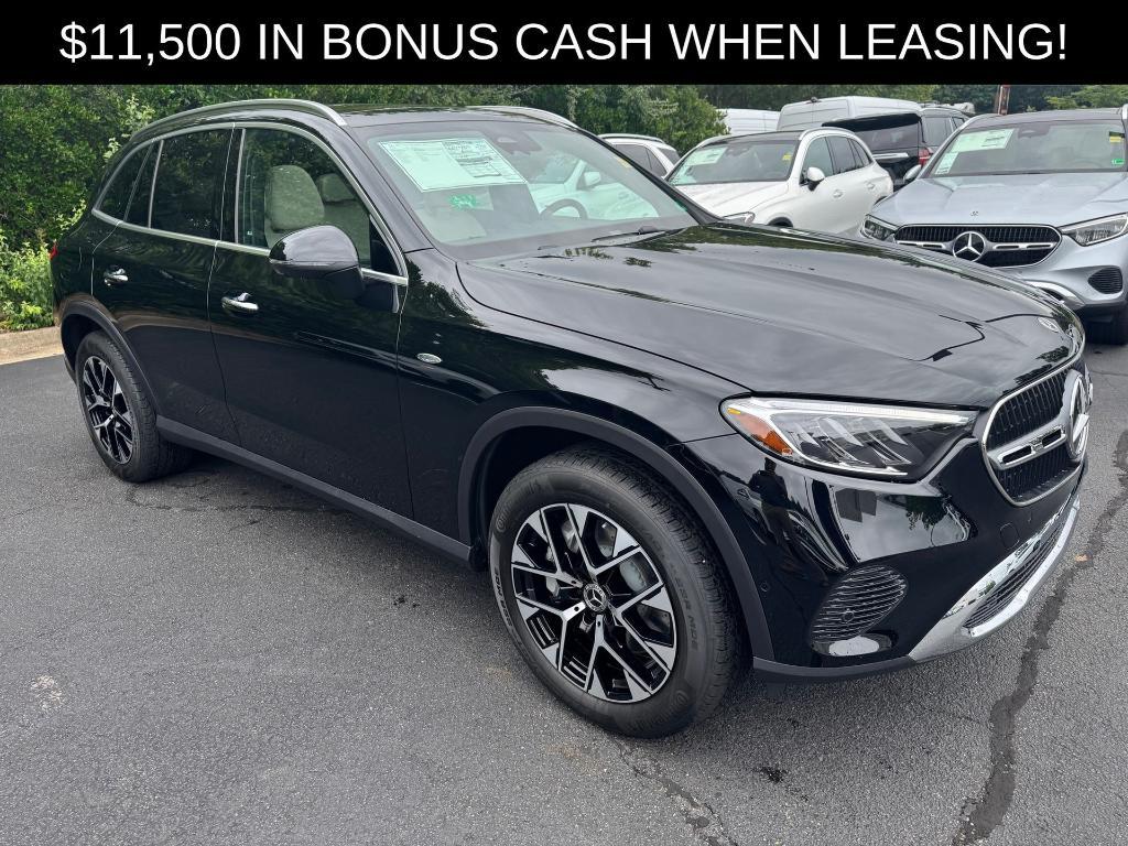 new 2025 Mercedes-Benz GLC 350e car, priced at $65,585