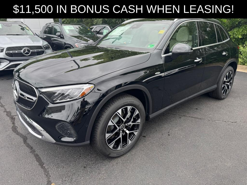 new 2025 Mercedes-Benz GLC 350e car, priced at $65,585