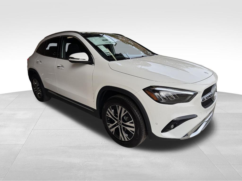 new 2025 Mercedes-Benz GLA 250 car, priced at $50,575