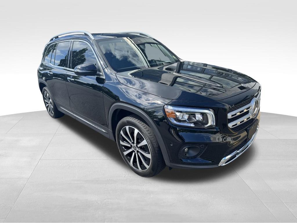 used 2023 Mercedes-Benz GLB 250 car, priced at $36,500