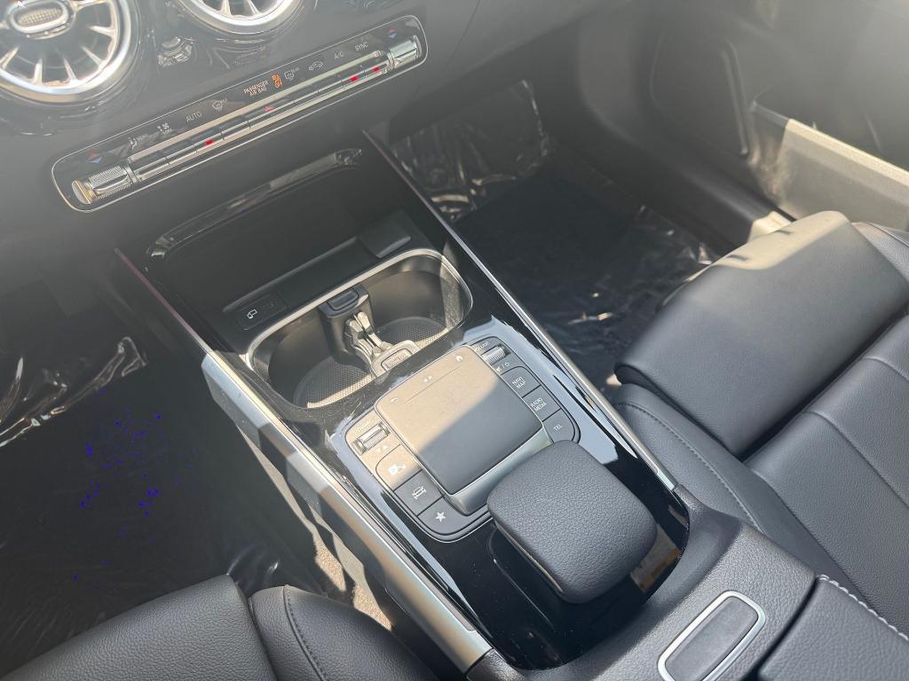 used 2023 Mercedes-Benz GLB 250 car, priced at $36,500