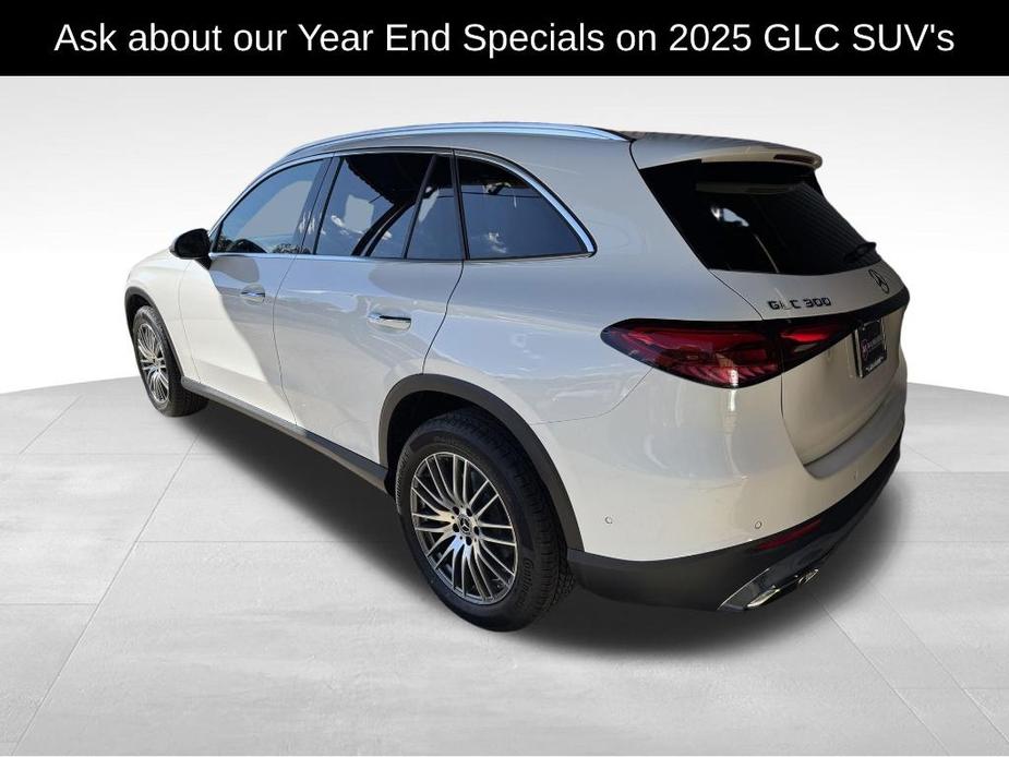 new 2025 Mercedes-Benz GLC 300 car, priced at $54,885