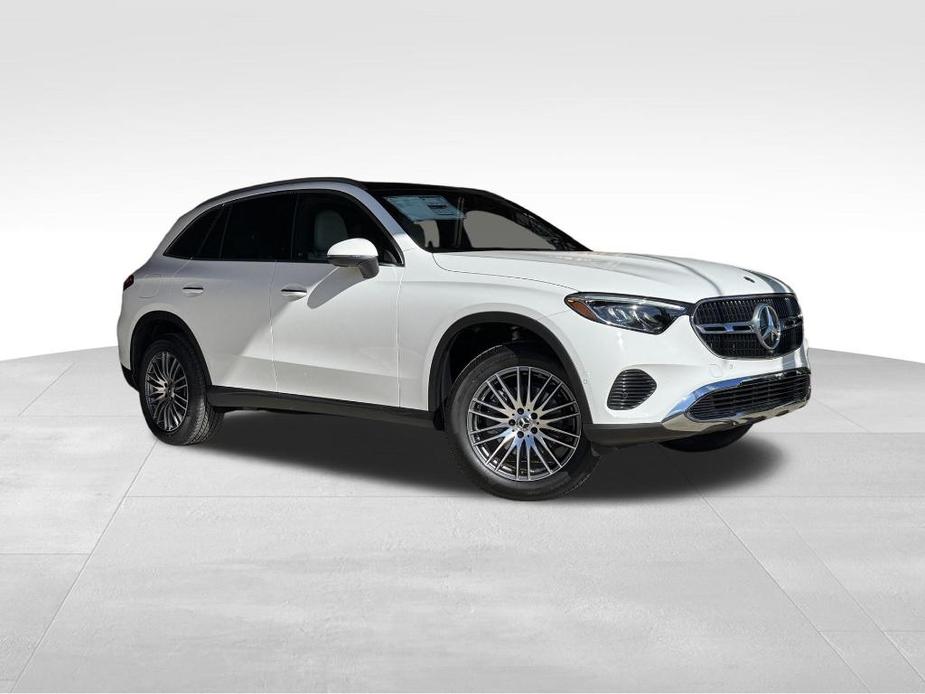 new 2025 Mercedes-Benz GLC 300 car, priced at $54,885