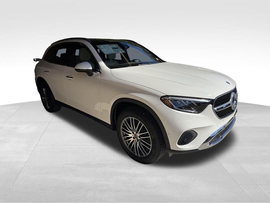 new 2025 Mercedes-Benz GLC 300 car, priced at $54,885