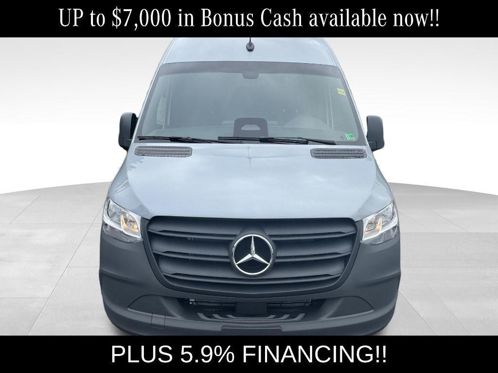 new 2025 Mercedes-Benz Sprinter 2500 car, priced at $55,844