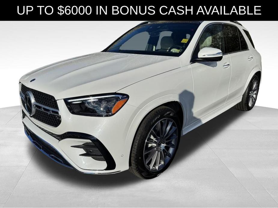 new 2025 Mercedes-Benz GLE 450 car, priced at $84,350