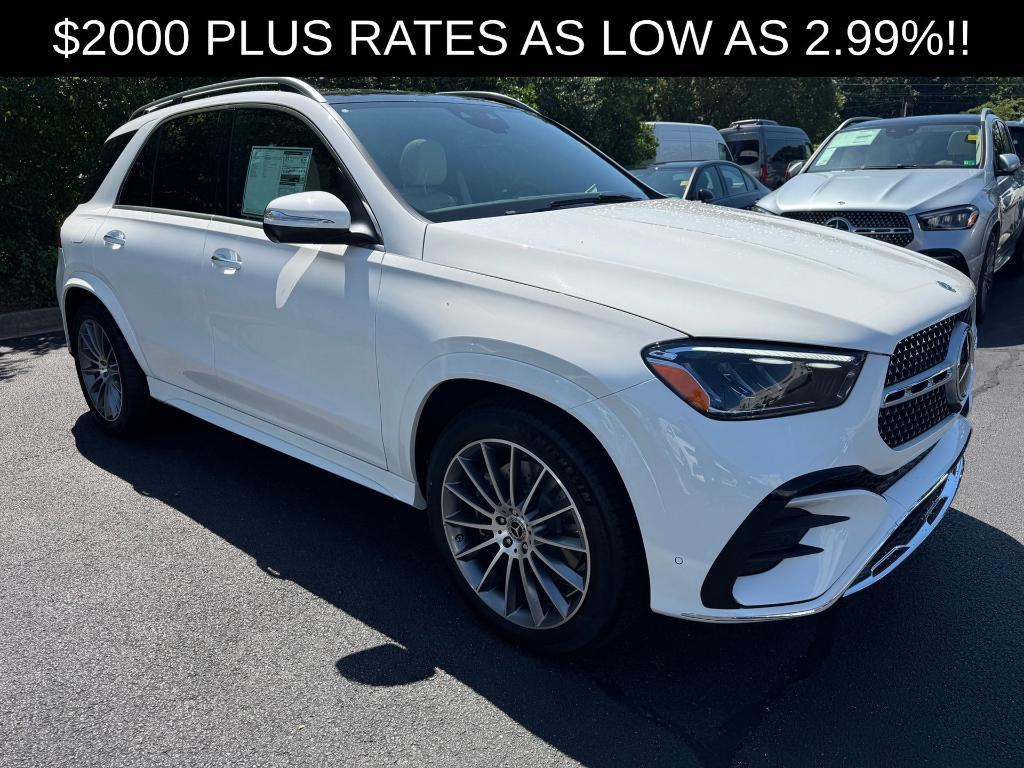 new 2025 Mercedes-Benz GLE 450 car, priced at $82,965