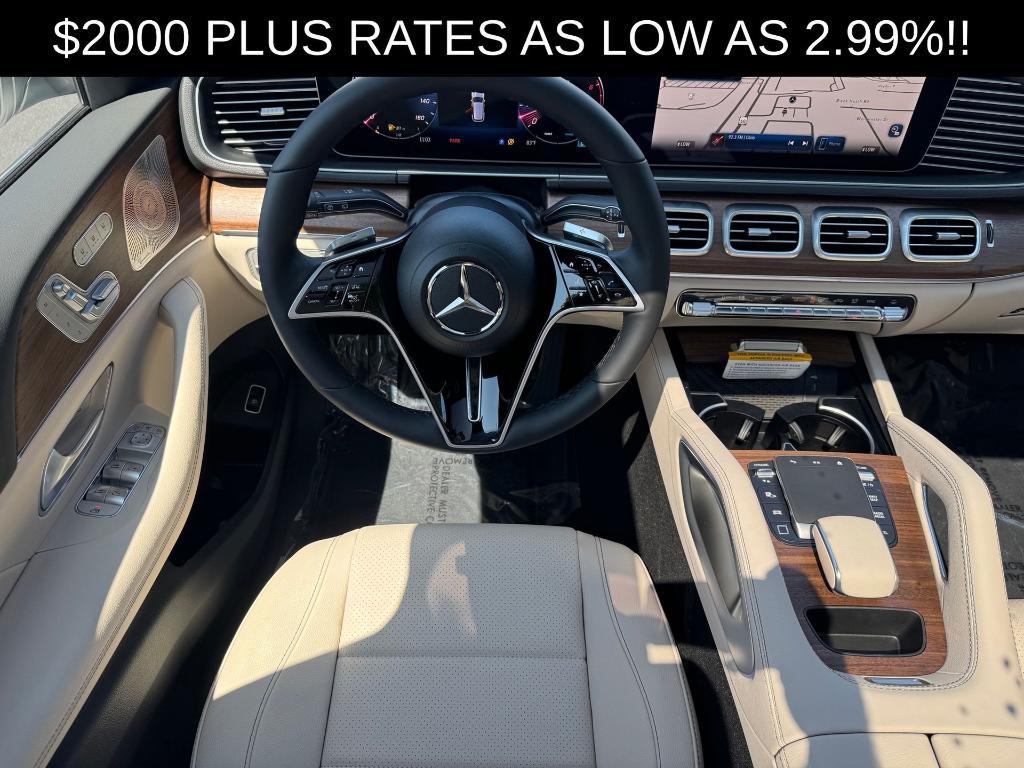 new 2025 Mercedes-Benz GLE 450 car, priced at $82,965