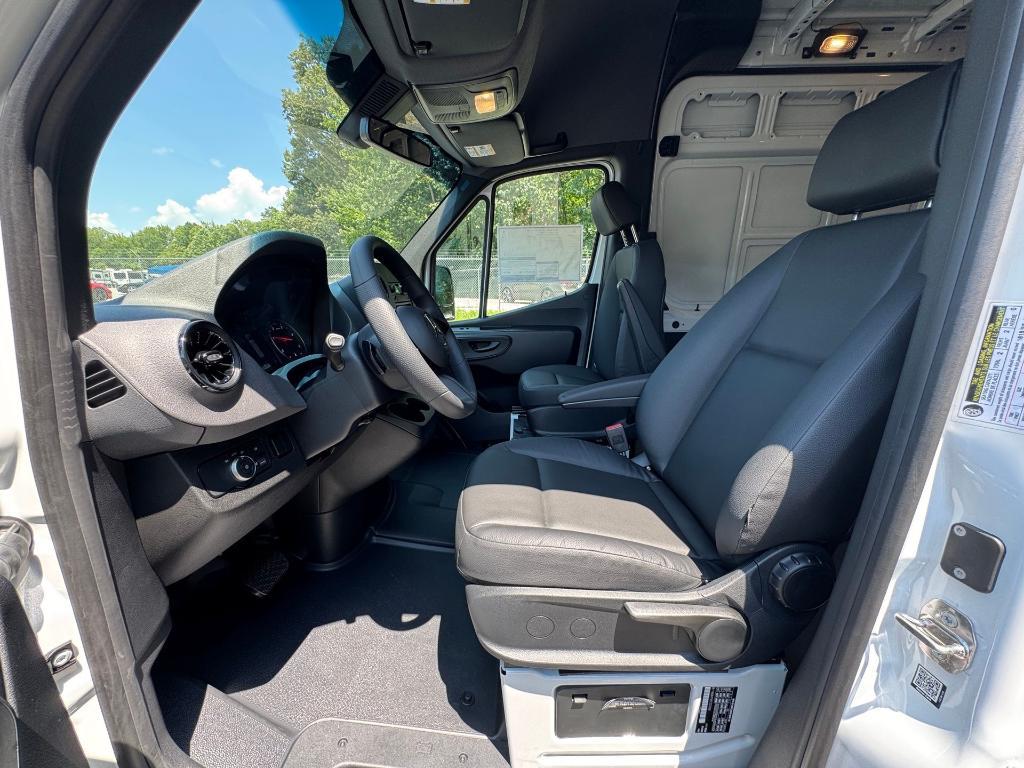 new 2025 Mercedes-Benz Sprinter 2500 car, priced at $55,344