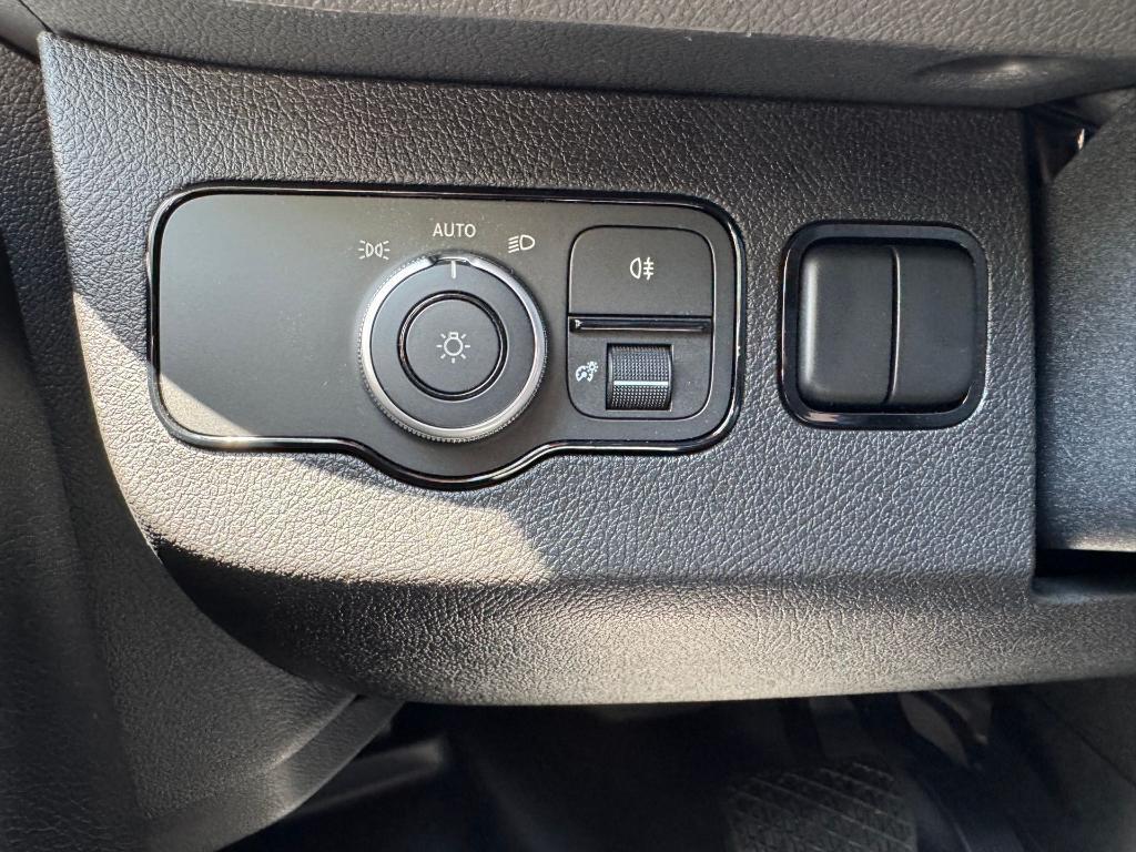 new 2025 Mercedes-Benz Sprinter 2500 car, priced at $55,344
