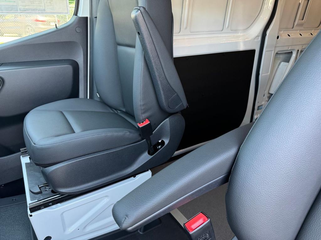 new 2025 Mercedes-Benz Sprinter 2500 car, priced at $55,344