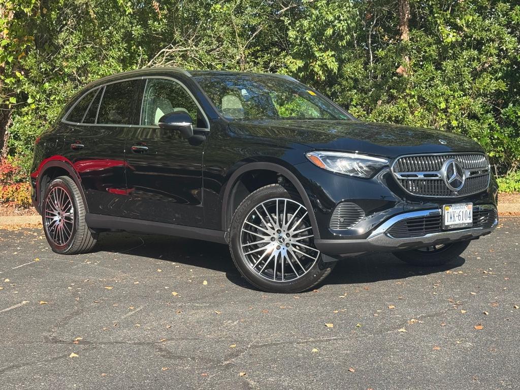 new 2026 Mercedes-Benz GLC 300 car, priced at $61,205