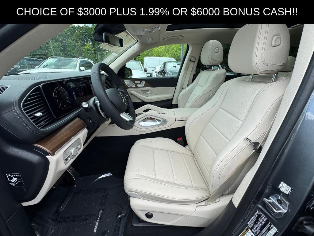 new 2025 Mercedes-Benz GLS 450 car, priced at $95,685
