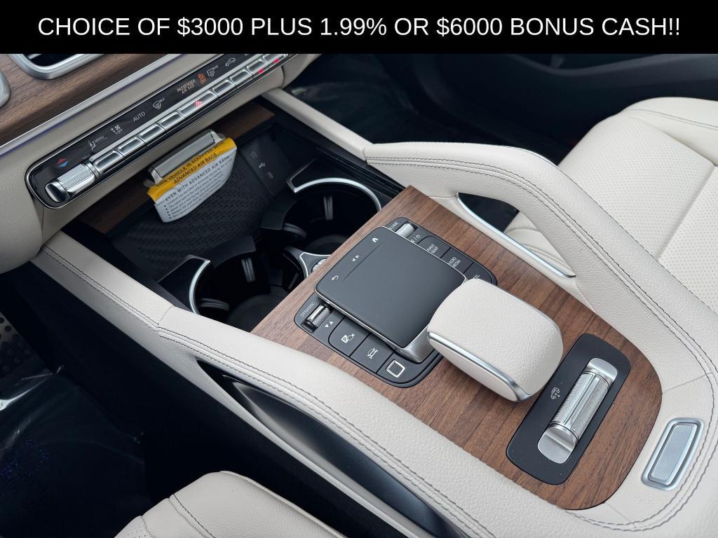 new 2025 Mercedes-Benz GLS 450 car, priced at $95,685