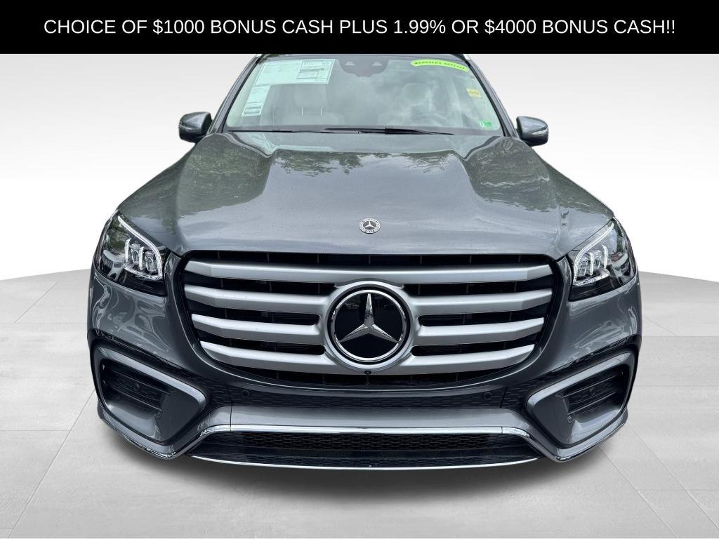 new 2025 Mercedes-Benz GLS 450 car, priced at $95,685
