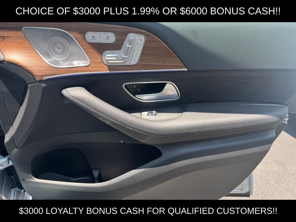 new 2025 Mercedes-Benz GLS 450 car, priced at $96,380