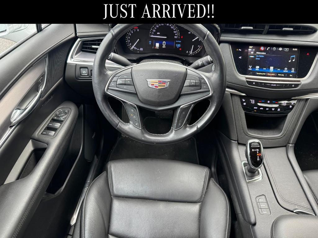 used 2019 Cadillac XT5 car, priced at $25,000