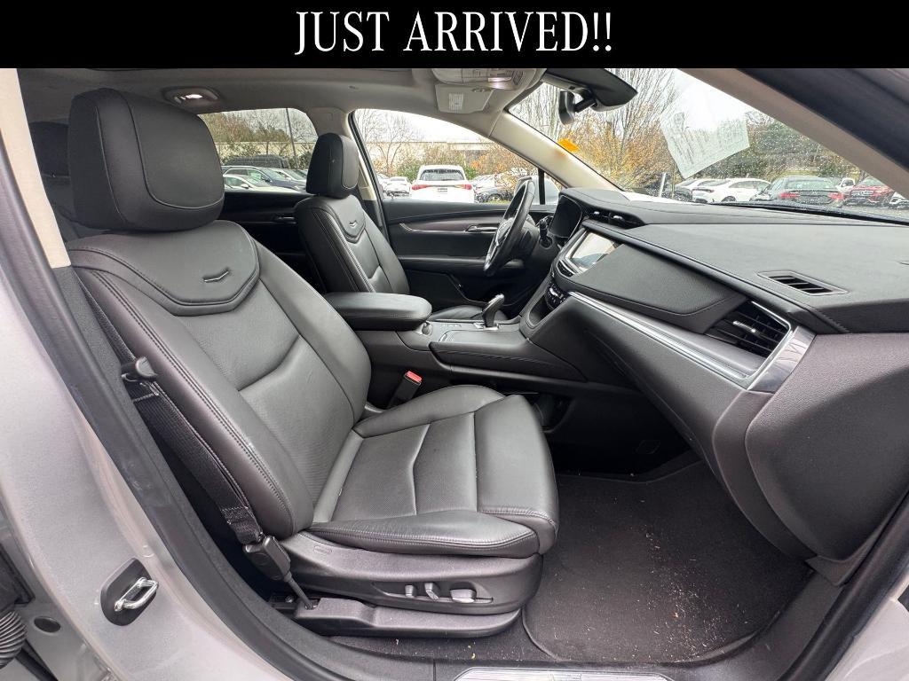 used 2019 Cadillac XT5 car, priced at $25,000
