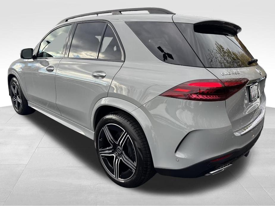 new 2025 Mercedes-Benz GLE 450 car, priced at $84,750