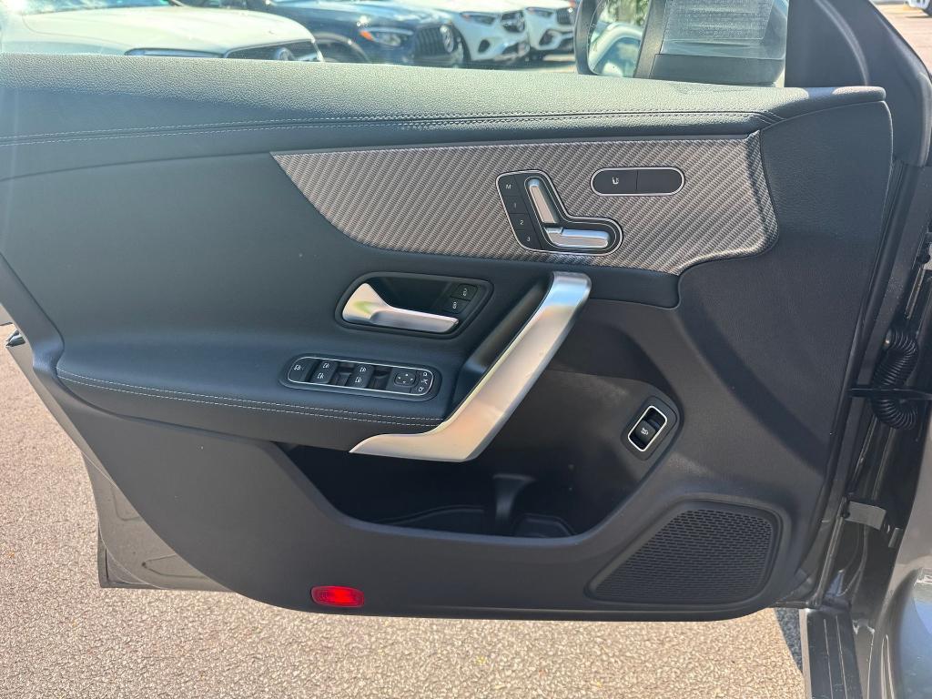 new 2025 Mercedes-Benz CLA 250 car, priced at $49,615