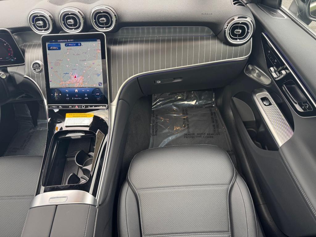 new 2025 Mercedes-Benz GLC 300 car, priced at $58,350