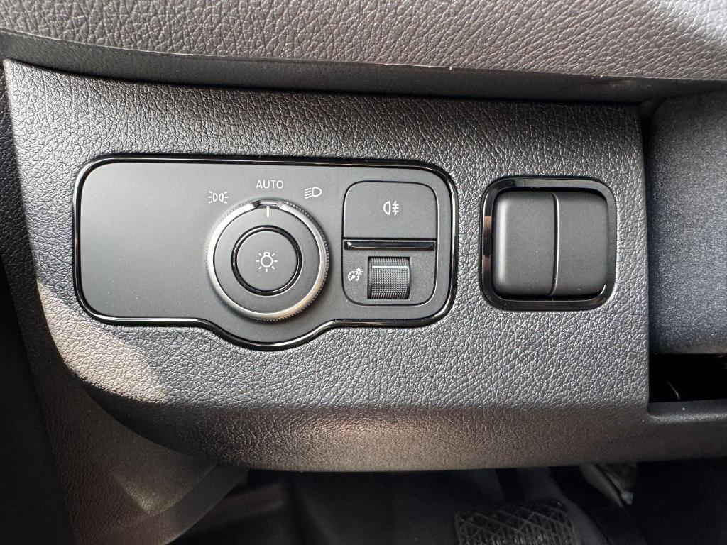 new 2025 Mercedes-Benz Sprinter 2500 car, priced at $63,601