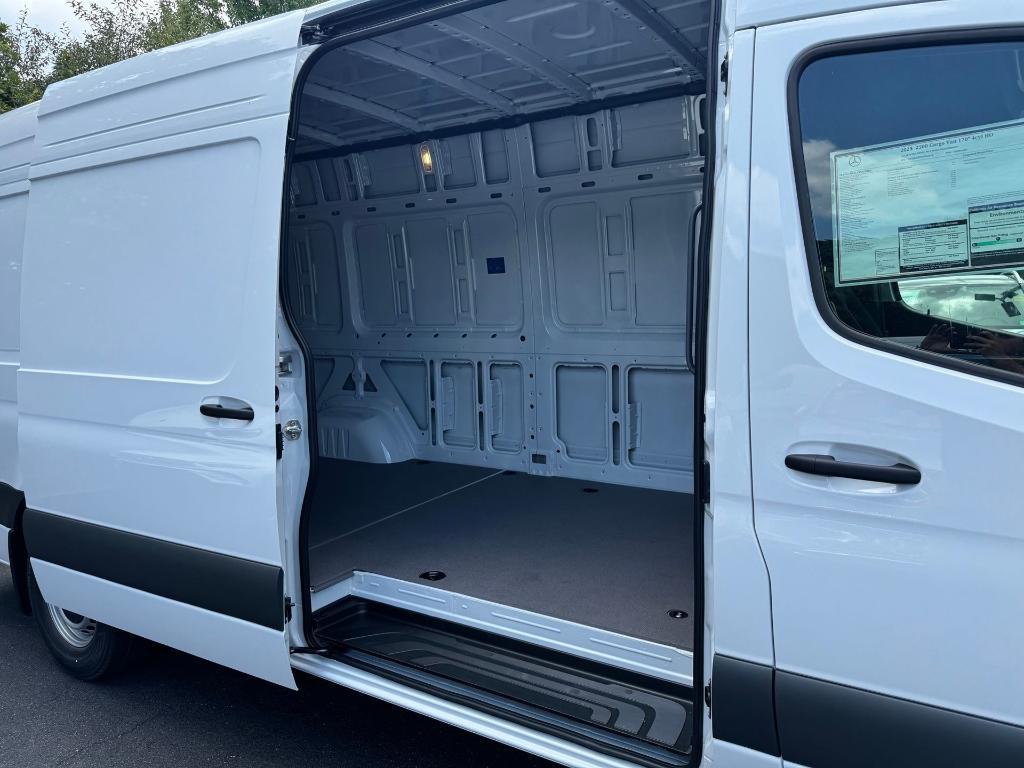 new 2025 Mercedes-Benz Sprinter 2500 car, priced at $63,601