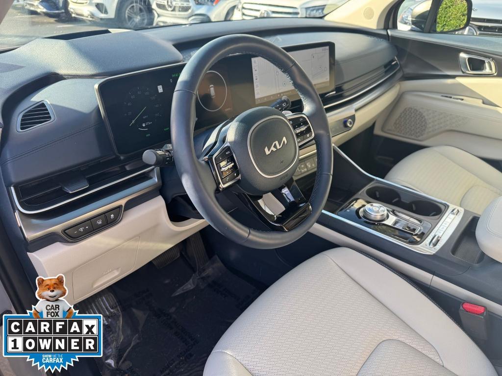 used 2025 Kia Carnival Hybrid car, priced at $45,634
