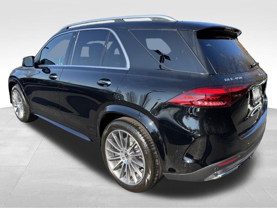 new 2025 Mercedes-Benz GLE 450 car, priced at $81,795