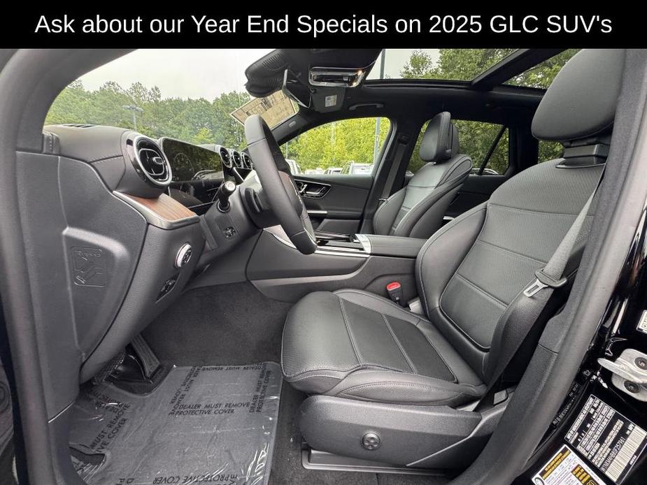 new 2025 Mercedes-Benz GLC 300 car, priced at $54,665