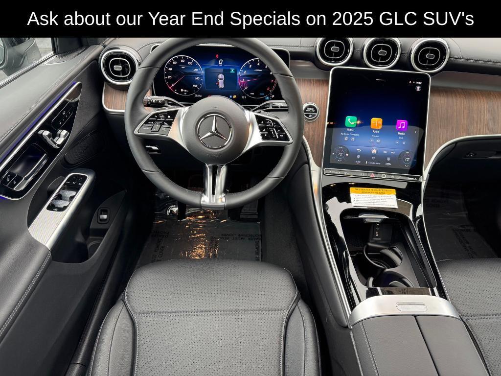 new 2025 Mercedes-Benz GLC 300 car, priced at $54,665