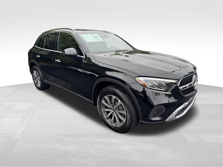 new 2025 Mercedes-Benz GLC 300 car, priced at $54,665