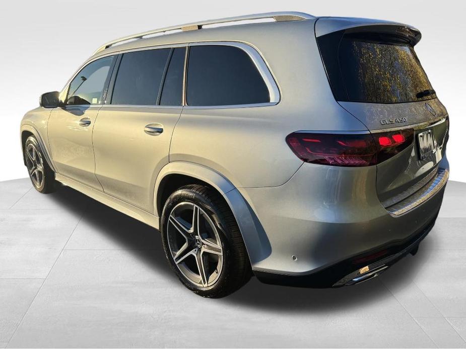 new 2025 Mercedes-Benz GLS 450 car, priced at $95,365