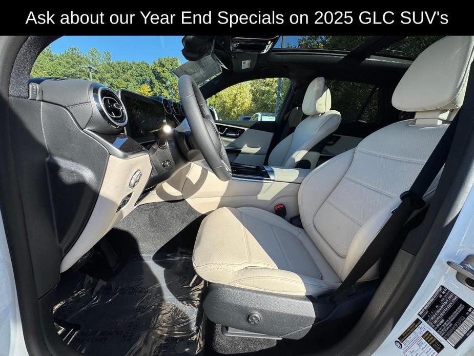 new 2025 Mercedes-Benz GLC 300 car, priced at $54,700